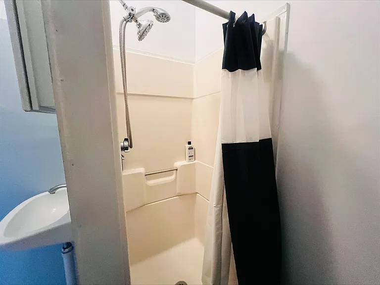 39 Etna St #3 — Photo 11