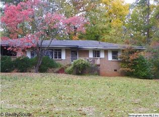 712 McBee Dr, Hueytown, AL 35023