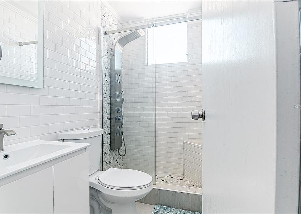 54 Ave Condado APT 7D, Condado, PR 00907 | Zillow