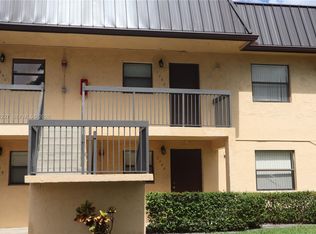 9244 NW 1st St #102, Hollywood, FL 33024