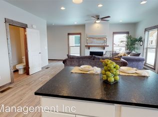 1305 Fozzie Ln #B, Belgrade, MT 59714