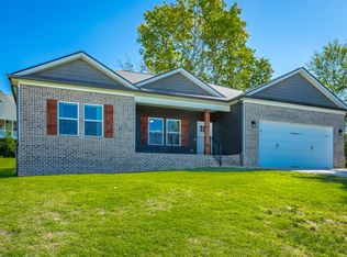 68 Donna Lee Dr, Fort Oglethorpe, GA 30742