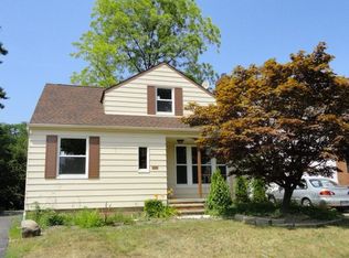 4121 Wilmington Rd, South Euclid, OH 44121
