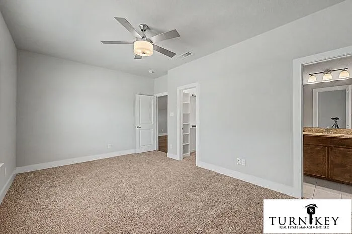 213 S Stewart St #A — Photo 15