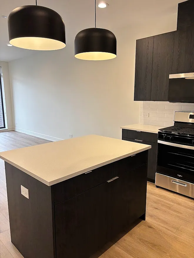 4007 N Kolmar Ave — Photo 3
