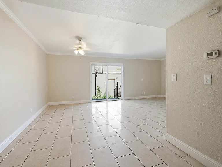 5943 Mack Rd — Photo 8