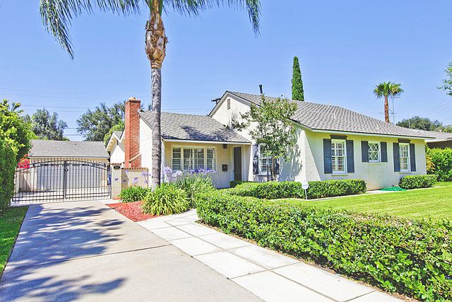 2nd image of 3437 Sunnyside Dr
