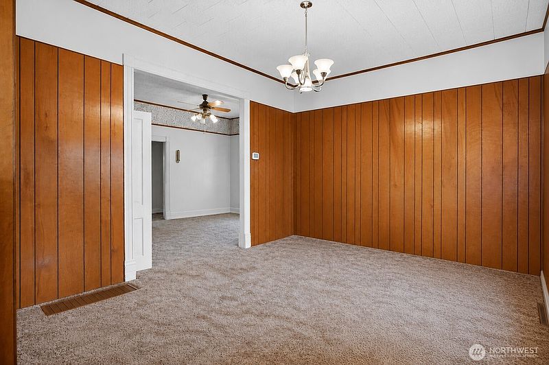5th image of 231 Spruce Street