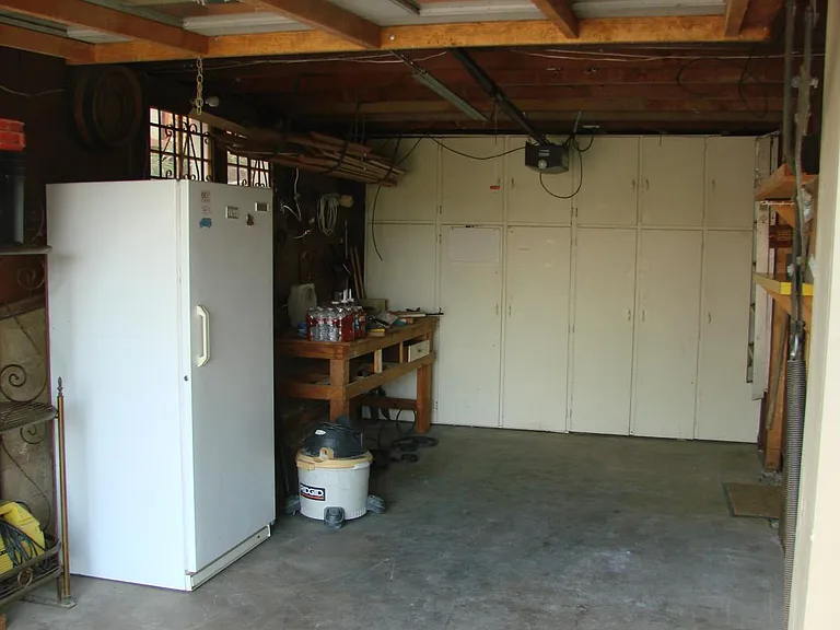 garage