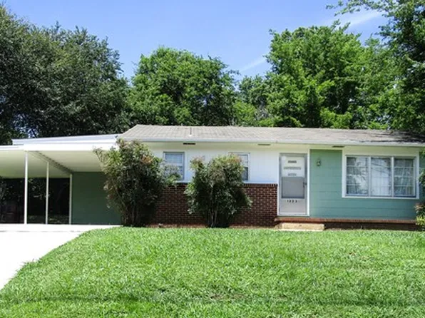 1323 Washington Ave NW, Russellville, AL 35653