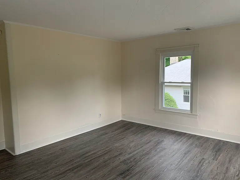 946 S Main St #2 — Photo 10