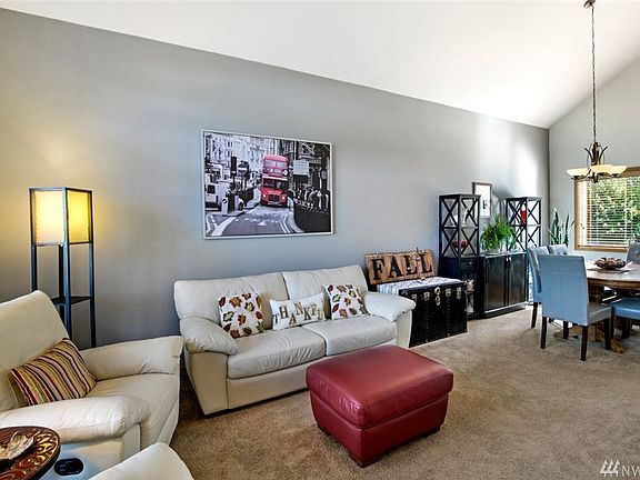 5th image of 10613 230th Avenue Ct E