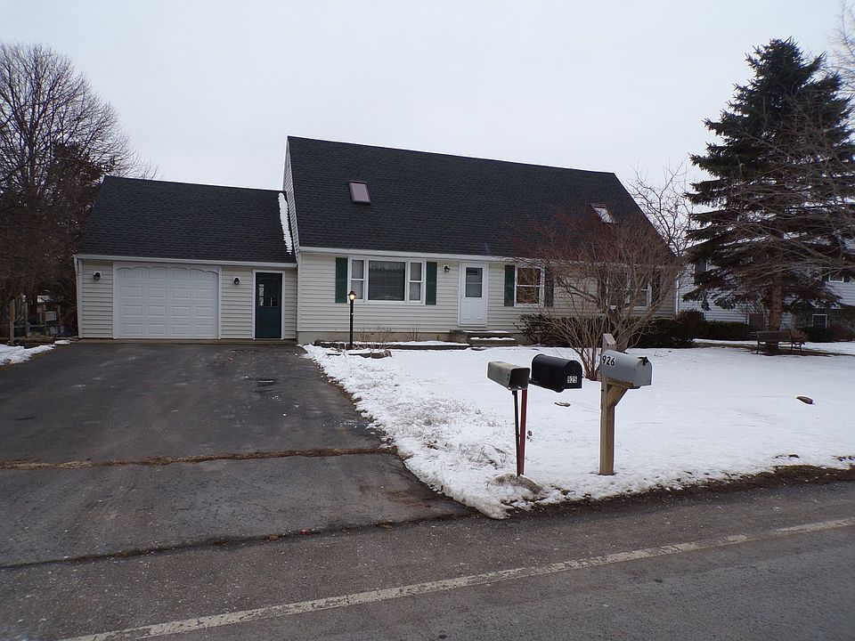1st image of 926 Peirson Ave