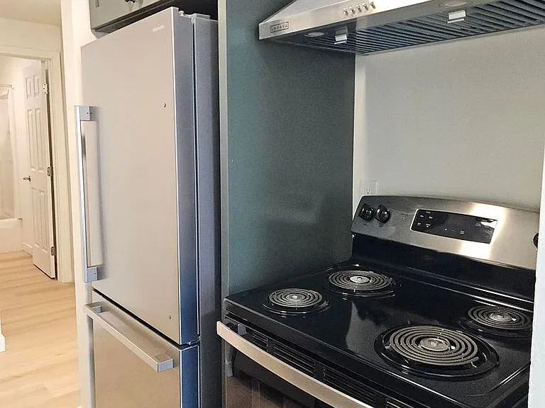Charles XX Apartments — Photo 7