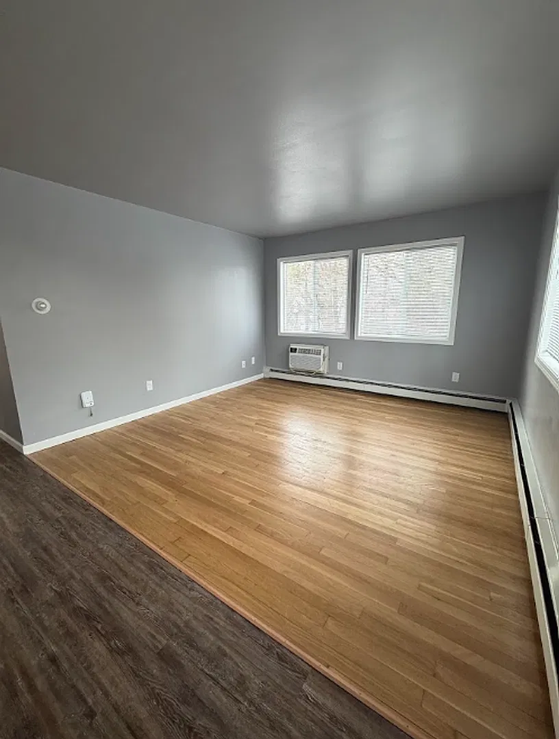 South River Apartments (1001) — Photo 4