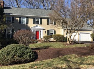 8213 Windsor View Ter, Rockville, MD 20854