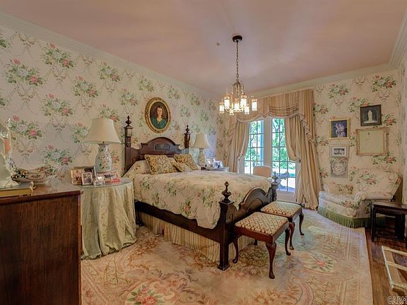 24th image of this home