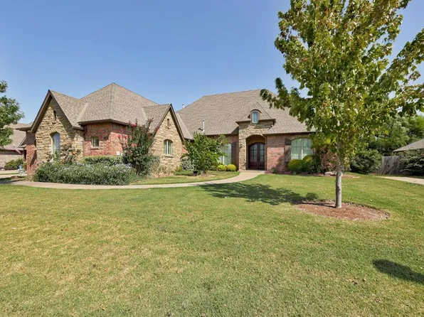 145 Ledgemont Dr, Edmond, OK 73013