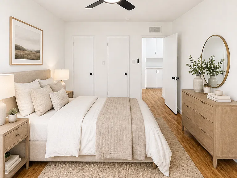 1037 N Genesee Ave #9 — Photo 11