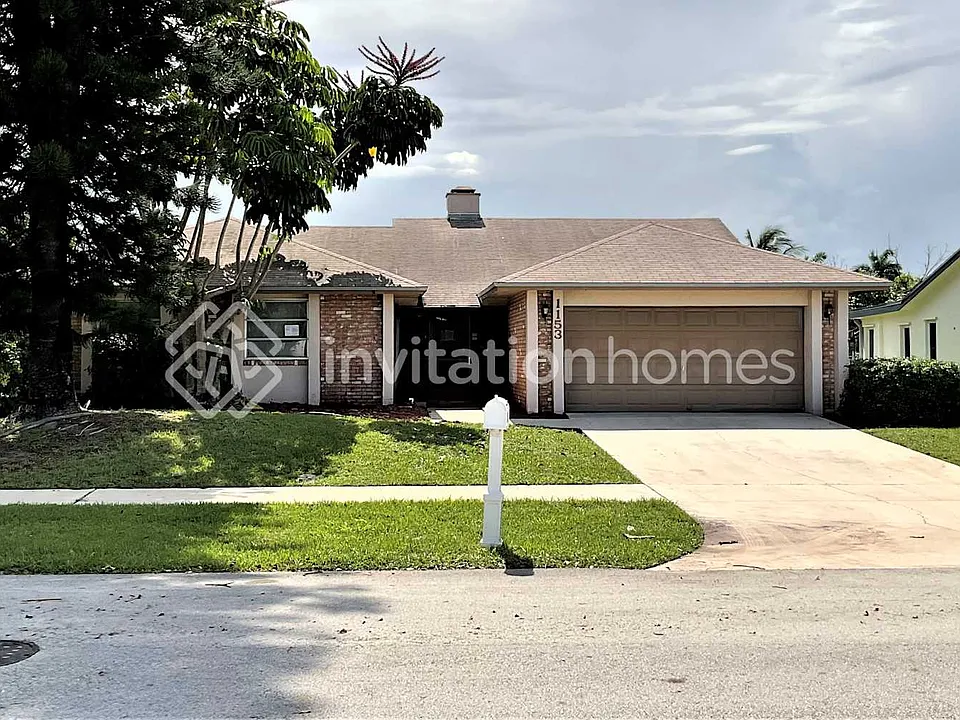 1153 SW 25th Ave