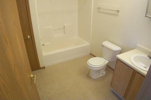 2nd image of 300 Derby Ln APT D
