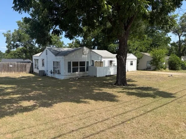 3815 Beverly Dr, Waco, TX 76711