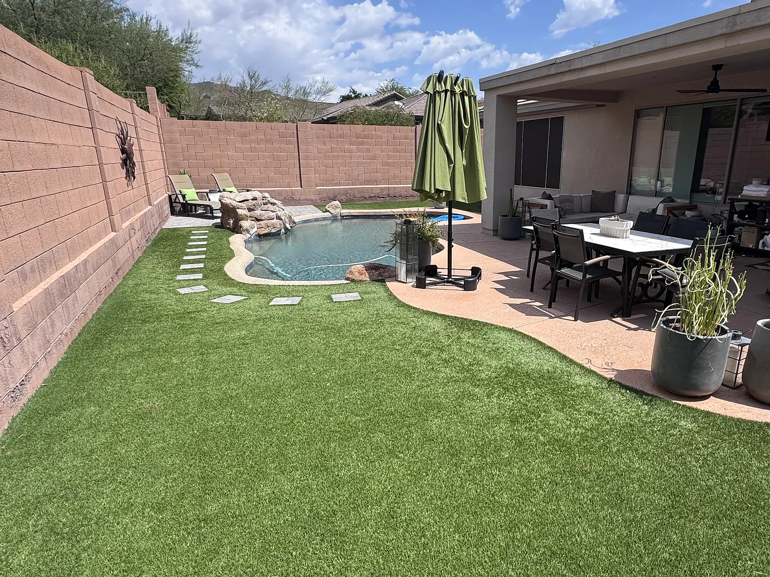 3 bed, 1790 sqft, $3,950 — Photo 1