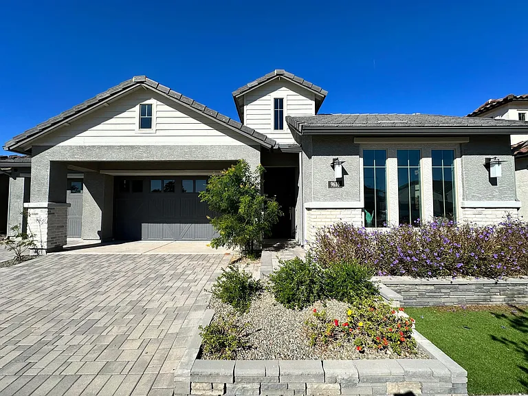 9616 E Rainbow Ave — Photo 3