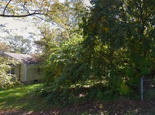 406 Fulton St, Buchanan, MI 49107