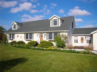 15560 Wayne Rd, Pemberville, OH 43450