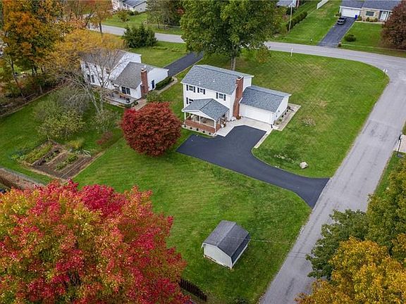 4th image of 202 Lynwood Dr