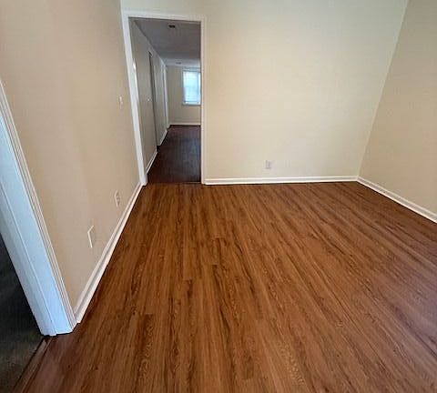 Lliving Room when you walk In front door