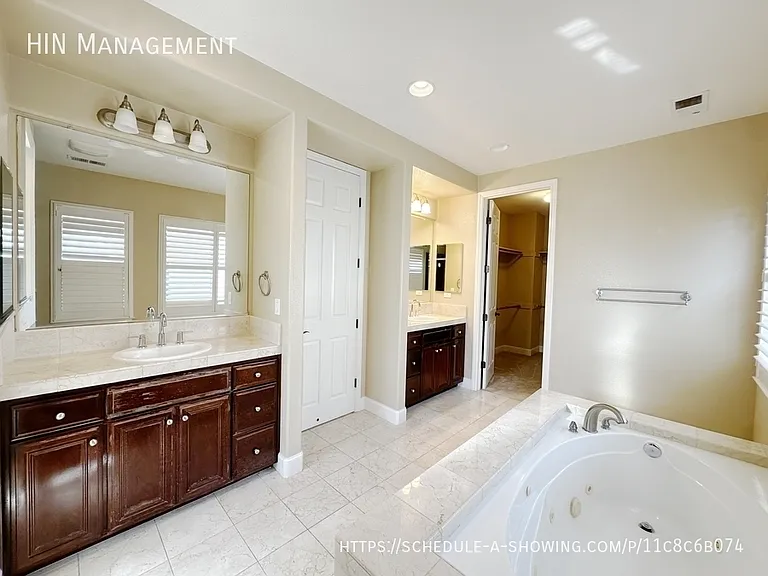 1122 W Lagoon Rd #- — Photo 25