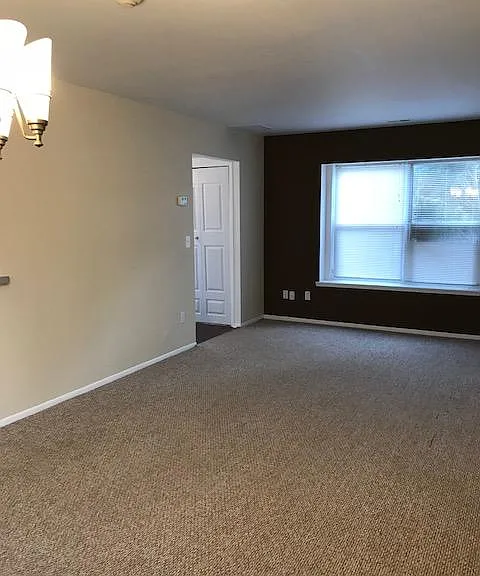 8 Living Room 1