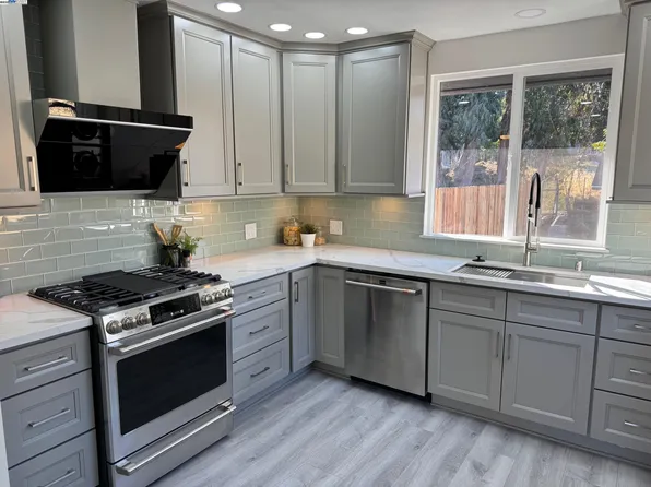 755 Missouri St, Martinez, CA 94553