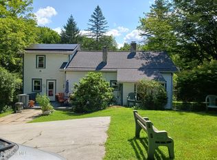 477 N State Rd, Cheshire, MA 01225
