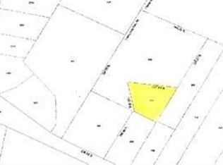 621 Piner Rd, Wilmington, NC 28409