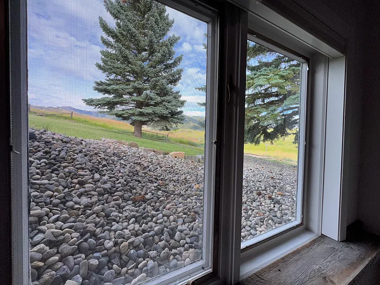 7155 Sypes Canyon Rd — Photo 56