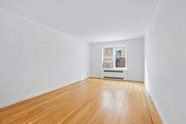 Rented by Brown Harris Stevens | media 16