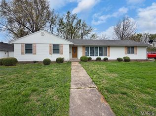 1020 W Taylor St, Bowling Green, MO 63334