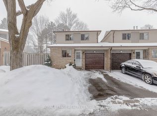 2655 Gananoque Dr #13, Mississauga, ON L5N3A6