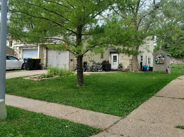 512 S 12th St, Adel, IA 50003