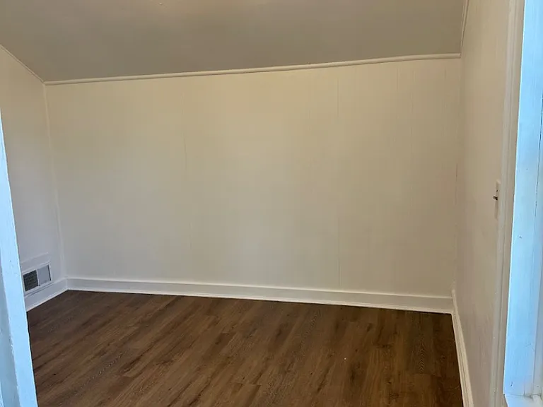 Unit Photo