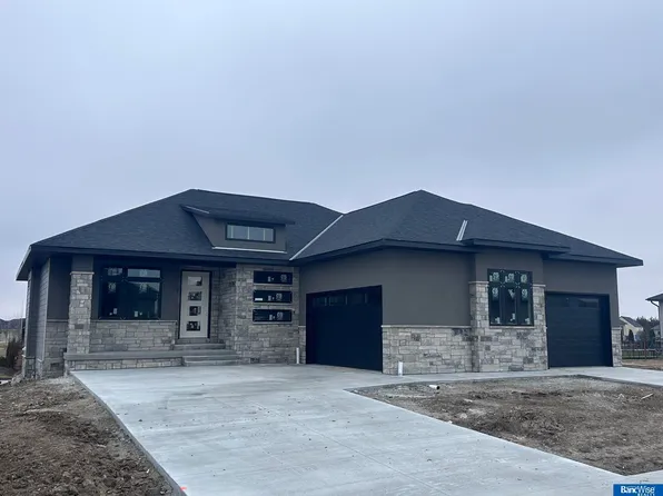 9600 Kruse Ave, Lincoln, NE 68526