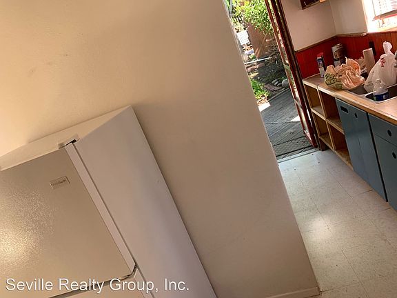 3rd image of 4349 Maryland St