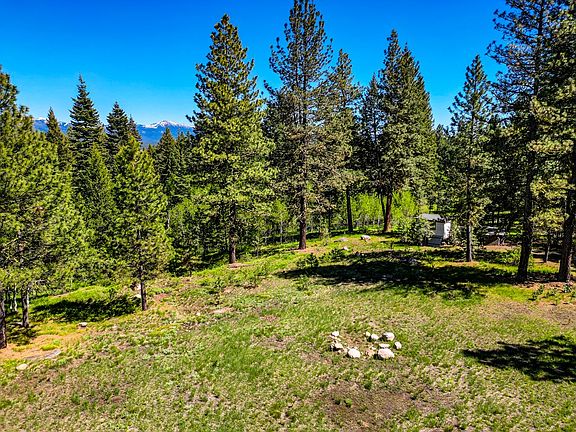 4th image of 1469 Meadows Rd