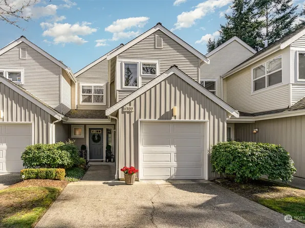 11707 Grove Drive, Mukilteo, WA 98275