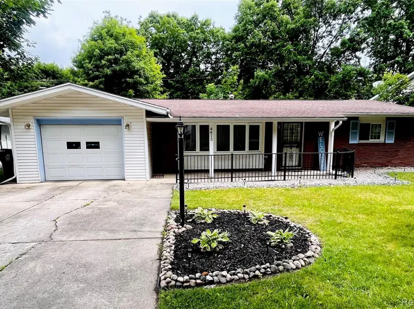 4413 Greenbrook Ln, Flint, MI 48507