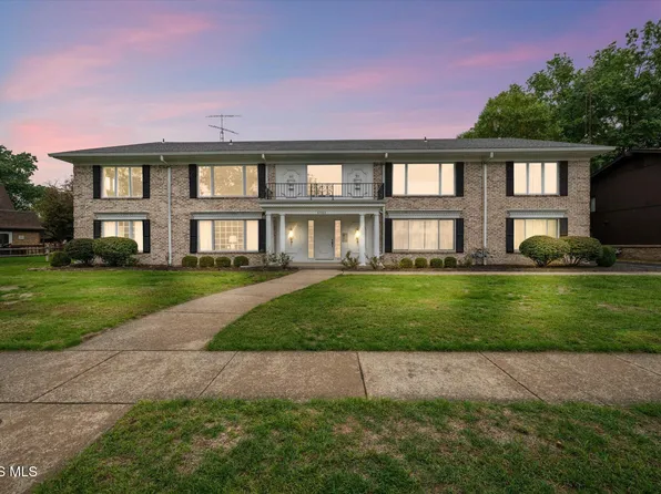 6562 Woodhall Dr APT 4, Sylvania, OH 43560