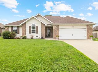 1912 S Redbird Ct, Ozark, MO 65721